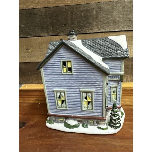 St. Nicholas Square Village Collection Victorian House Retired In Box - Picture 4 of 6